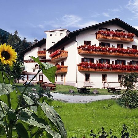 Hotel Brueckenwirt - Al Ponte Montagna Exterior photo